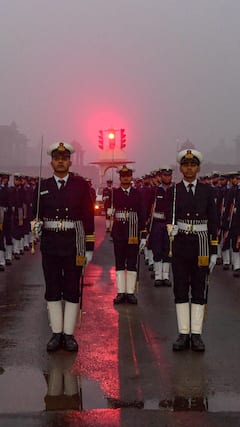 दिल्ली में शुरू हुई गणतंत्र दिवस परेड की फुल ड्रेस रिहर्सल, आसपास कई रास्ते और मेट्रो स्टेशन बंद