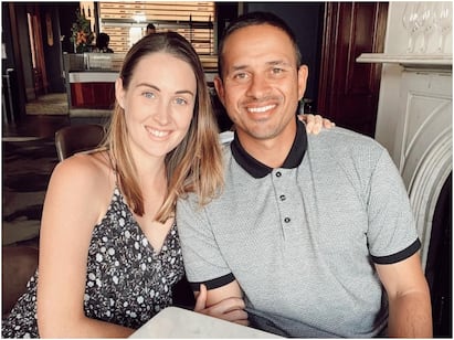 बेहद खूबसूरत हैं Usman Khawaja की वाइफ Rachel McLellan, शादी के लिए बदलना पड़ा था धर्म बेहद खूबसूरत हैं Usman Khawaja की वाइफ Rachel McLellan, शादी के लिए बदलना पड़ा था धर्म