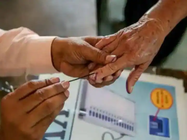 Punjab Election 2022: पंजाब में किस पार्टी का उम्मीदवार सबसे ज्यादा अमीर है? जानिए यहां