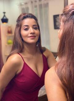 Monalisa Photo: મોનાલિસાના કિલર લૂકથી ફેન્સ થાય છે ઘાયલ, જુઓ શાનદાર તસવીરો