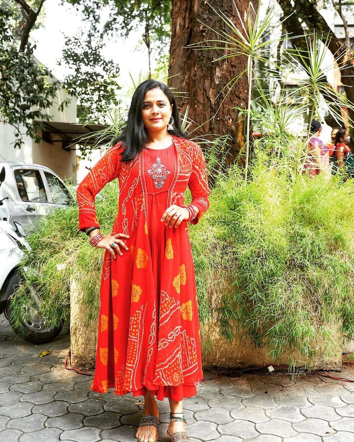 अभिनेत्री भार्गवी चिरमुले सोशल मीडियावर प्रचंड सक्रिय असते.(photo:bhargavi_chirmuley/ig)