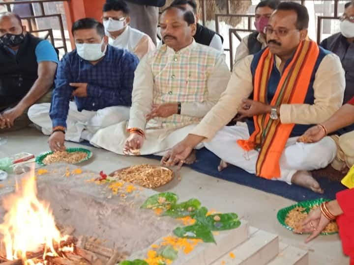 PM Modi's Security Breach BJP performed Havan in Jamshedpur Raghubar Das said big thing ann Jharkhand: जानें- किसने कहा पंजाब सरकार करवाना चाहती थी PM मोदी की हत्या, भगवान शिव ने बचा लिया 