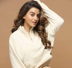 ਭੋਜਪੁਰੀ ਸੈਂਸੇਸ਼ਨ ਅਕਸ਼ਰਾ ਸਿੰਘ ਦੀਆਂ ਤਸਵੀਰਾਂ ਨੇ ਫਿਰ ਪਾਈ ਧਮਾਲ, ਹਾਈ ਸਲਿੱਟ ਸਕਰਟ 'ਚ ਦਿਖਿਆ ਸ਼ਾਨਦਾਰ ਲੁੱਕ