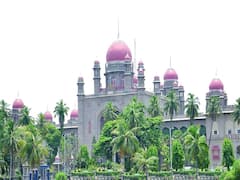 TS High Court: ఎంపీ ధర్మపురి అర్వింద్, బొడిగె శోభకు హైకోర్టులో ఊరట... బొడిగె శోభను పూచీకత్తుపై విడుదల చేయాలని ఆదేశాలు