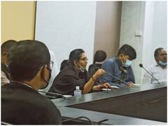 Koriya Corona News: कोरिया के कलेक्टर ने कोरोना पर की आपात बैठक, बूस्टर डोज को लेकर भी हुई चर्चा