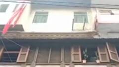 Kanpur IT Raid: 5 टीमों ने एक साथ की दाल कारोबारी के ठिकानों पर छापेमारी| Hindi News