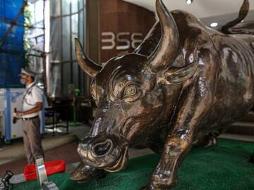 Closing Bell: Sensex Ends 143 Points Higher, Nifty At 17,813