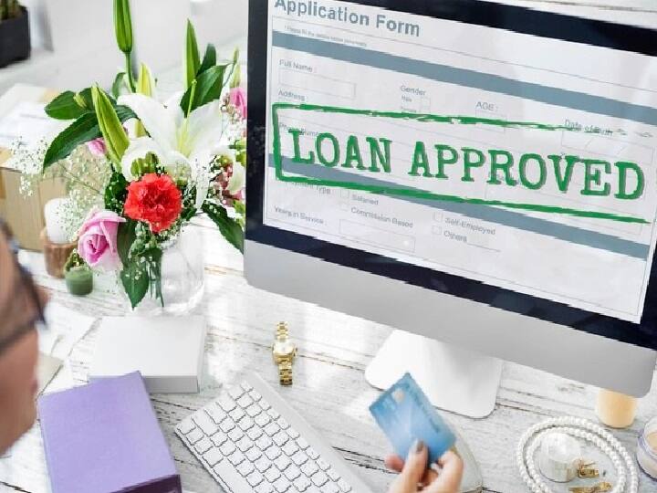 इसके बाद एप्लीकेशन फॉर्म Submit करने के बाद आपको बैंक की तरफ से कॉल आएगा. आपके सभी डिटेल्स को Verify किया जाएगा. इसके बाद आपको पर्सनल लोन Approve कर दिया जाएगा. (PC: Freepik)
