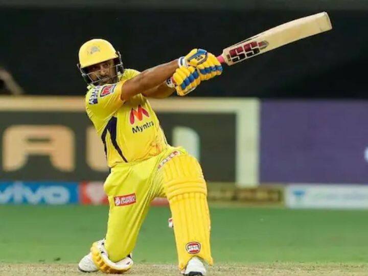 यादीत आणखी एक चेन्नईचा खेळाडू असून अंबती रायडू याने 16 सामन्यात 17 षटकार लगावत 357 रन केले आहेत.