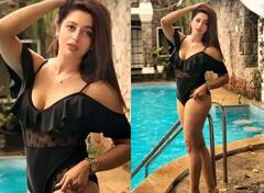 Bhabi Ji Ghar Par Hai: 'અનિતા ભાભી' એ સાડી છોડી બ્લૂ મોનોકોનીમાં ફ્લોન્ટ કર્યું પરફેક્ટ ફિગર, જુઓ તસવીરો