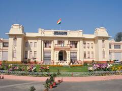 Bihar Corona News: कोरोना संकट के बीच बिहार विधानसभा सचिवालय किया गया बंद, सभा समितियों की सभी बैठक स्थगित