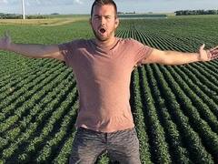 Trending News: 24 साल के लड़के ने बिटकॉइन से 1 महीने में ही कमा लिए 9.5 करोड़, बीच में छोड़ दिया कॉलेज