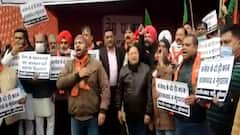 PM security lapse triggers political uproar btw Punjab govt & BJP | Hoonkar (7 Jan 2022)