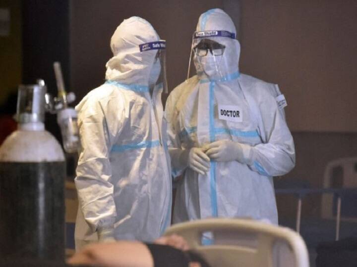 Ten resident doctors in 70 healthcare workers tested positve with Covid 19 at Sassoon Hospital Pune Corona News: पुणे के इस अस्पताल में फूटा कोरोना बम, 10 डॉक्टर सहित 70 कर्मचारी हुए पॉजिटिव