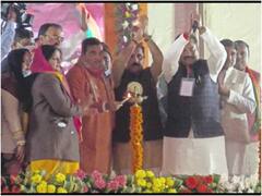 UP Election 2022: केंद्रीय मंत्री नितिन गडकरी ने कौशांबी के लिए केशव प्रसाद मौर्य को दिया ब्लैंक चेक, जानिए कहां बनेगा यूपी का पहला डबल डेकर पुल