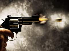 UP Crime News: मुरादाबाद में लूट का विरोध करने पर बदमाशों ने ज्वेलर को मारी गोली, हालत गंभीर