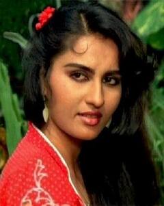 Reena Roy B'day Special: कभी अपनी खूबसूरती की वज़ह से करती थी बॉलीवुड पर राज़, 65 सालों में इतना बदल गया रीना रॉय का लुक
