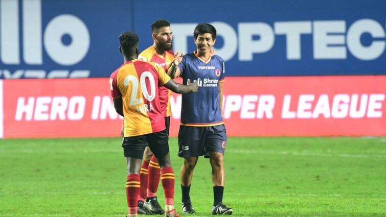 we have to be more confident with the ball says sceb coach renedy singh SC East Bengal : আইএসএলে জয় অধরা এখনো, তবুও ছেলেদের খেলায় খুশি রেনেডি