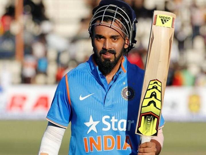 टीम इंडिया के केएल राहुल (KL Rahul) भी टी20 क्रिकेट के बेहतरीन खिलाड़ियों में शुमार हैं. राहुल क्रिकेट के हर फॉर्मेट में अपनी शानदार बल्लेबाजी से सुर्खियां बटोर रहे हैं. टी20 अंतरराष्ट्रीय में राहुल के बल्ले से 2 शतक निकले हैं.