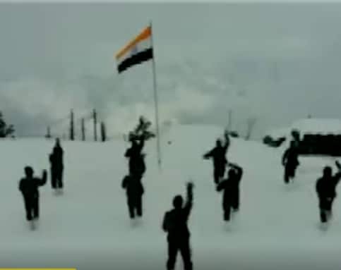 Army Dance: ఆర్మీ వాళ్ల డ్యాన్స్ చూస్తారా?