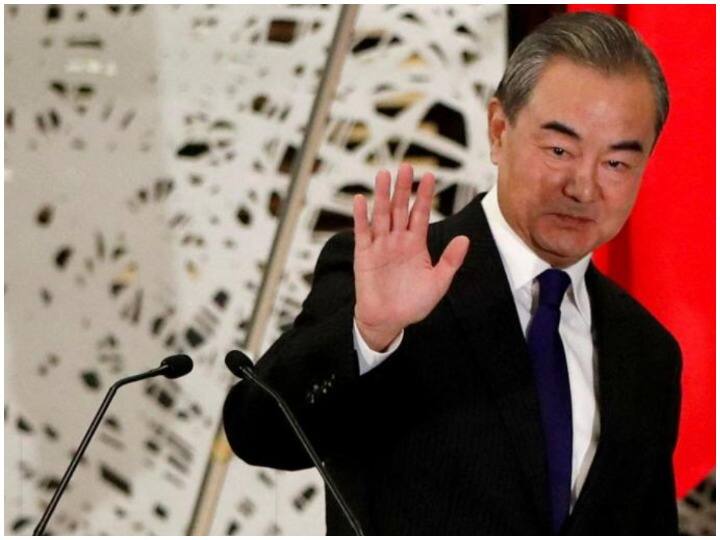 Chinese Foreign Minister reached Maldives in the midst of conflict with India in the Indian Ocean region, economic development will be discussed हिंद महासागर क्षेत्र में भारत के साथ तनातनी के बीच Maldives पहुंचे चीनी विदेश मंत्री, आर्थिक विकास पर होगी चर्चा