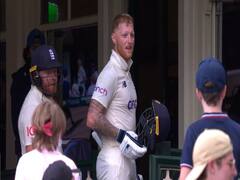 Watch Video Ashes 2021-22: பென்ஸ்டோக்ஸ், பார்ஸ்டோவை கேலி செய்த ரசிகர்...! வலுக்கும் கண்டனம் - வைரல் வீடியோ உள்ளே..!