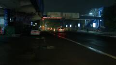 COVID-19 scare: Barricading, checking underway at Delhi-Noida border amid weekend curfew
