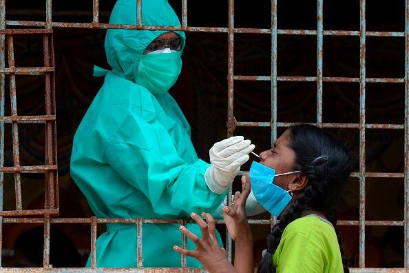 Coronavirus LIVE updates Omicron Cases Updates January 8 India Covid Restrictions Delhi Red Alert PM Modi Covid Night Curfew Positivity Rate Covid-19 HIGHLIGHTS: Maharashtra Reports 41,434 New Cases, 133 Patients Detected With Omicron