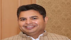 UP Election: चुनावों की तारीखों के एलान के बाद किस तरफ बह रही है हवा..BJP या सपा ?