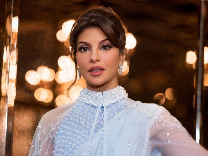 Jacqueline Fernandez Social Media Post Appeals Not Circulate Images Intrude Privacy Personal Space Amid Sukesh Chandrashekhar Controversy Jacqueline Fernandez Requests Media Not To Share Her Private Pics As Photos With Sukesh Chandrasekhar Go Viral
