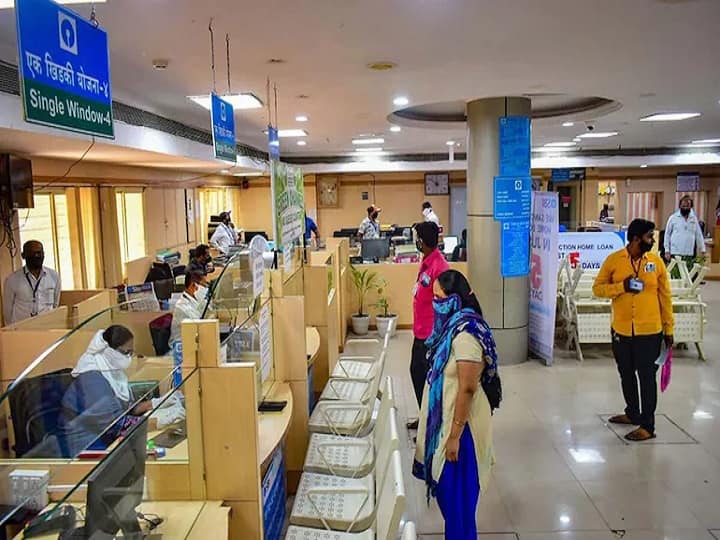 Corona Cases In India: Booster dose should also be given to bank employees in the third wave of Corona: AIBOC Corona Cases In India: Booster dose should also be given to bank employees in the third wave of Corona: AIBOC