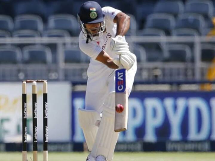 Opener Mayank Agarwal has not been included in the Indian team for the Test series against England India For England Series: मयंक अग्रवाल को नहीं मिली टेस्ट टीम में जगह, जानें उनका हालिया प्रदर्शन