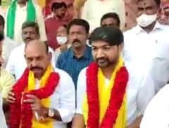 Bhuma Brahmananda Reddy : ధర్నా లోకి డ్రైనేజీ వాటర్ రావడం తో వైసీపీ కుట్ర అంటూ ఆగ్రహం