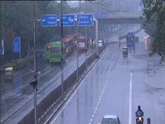 Delhi Weekend Curfew : শুনশান রাজধানী , ধূ ধূ রাজপথ, দেখুন উইকএন্ড কার্ফুর ছবি