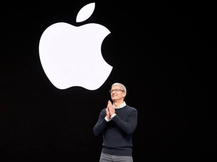 Apple Crossed 3 trillion dollar market cap last week, Apple CEO earned 98 million dollar in 2021 Apple CEO Income: इंडियन GDP से अधिक वैल्यू वाले Apple के CEO ने 2021 में कमाए 7.3 अरब रुपये