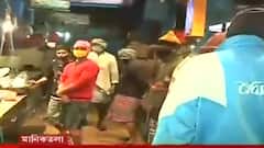 Covid Restrictions: মানিকতলা বাজারে মাস্ক না পড়লে ক্রেতাদের সতর্ক করছেন বিক্রেতারাই| Bangla News