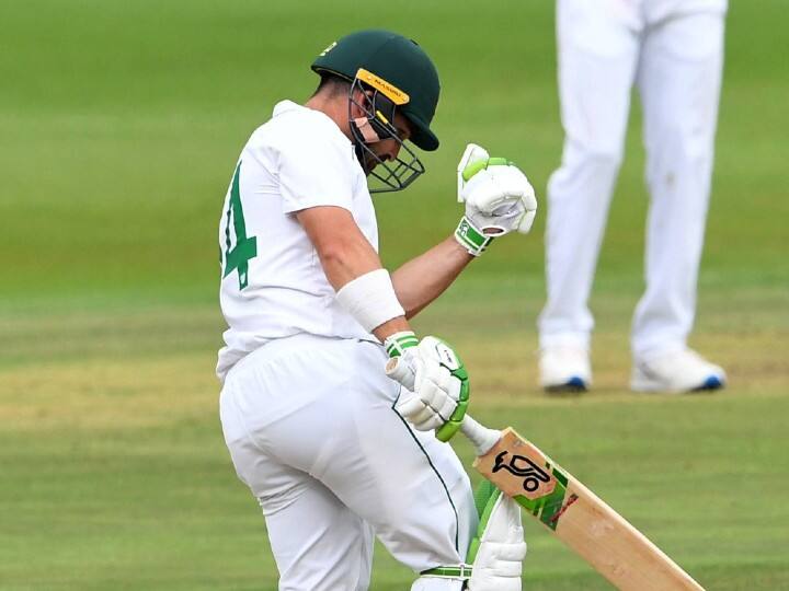 वर्तमान में दक्षिण अफ्रीकी टीम के कप्तान डीन एल्गर इस लिस्ट में सातवें नंबर पर हैं. इन्होंने यहां 10 मैचों में 50.57 की औसत से 708 रन जड़े हैं.