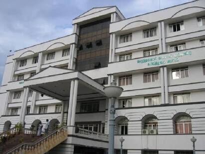Holidays for classes 1-9 from today in Karaikal, Pondicherry புதுச்சேரி, காரைக்காலில் இன்று முதல் 1 -9 ஆம் வகுப்புகளுக்கு விடுமுறை