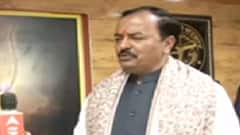 UP Election: यूपी में शुरू हुआ पोस्टर वार, सोशल मीडिया पर हलचलें तेज