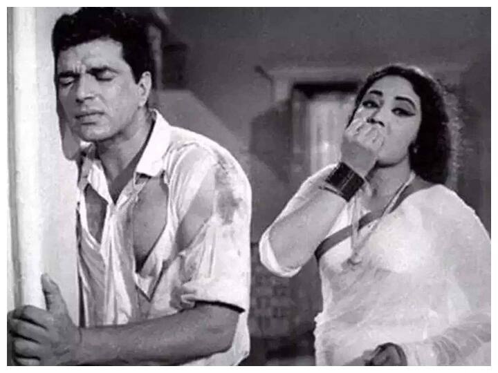 जब Meena Kumari के साथ अपने रिश्ते पर Dharmendra ने कहा था, मोहब्बत नहीं मैं तो सिर्फ फैन था उनका When Dharmendra said on his relationship with Meena Kumari I was just a fan not love जब Meena Kumari के साथ अपने रिश्ते पर Dharmendra ने कहा था, मोहब्बत नहीं मैं तो सिर्फ फैन था उनका