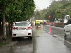 Delhi-NCR Weather and Pollution Report: दिल्ली-एनसीआर में बारिश ने प्रदूषण को धोया, बढ़ गई ठंड और घटा अधिकतम तापमान