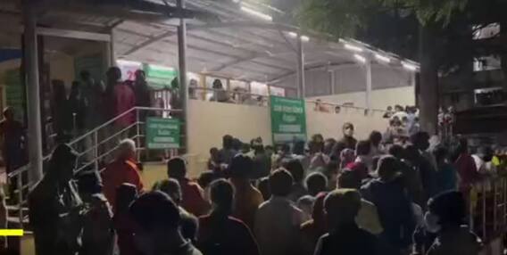 TTD Tokens: తిరుమల శ్రీవారి వైకుంఠ దర్శనం కోసం తిరుపతి వాసులకు టికెట్లు జారీ