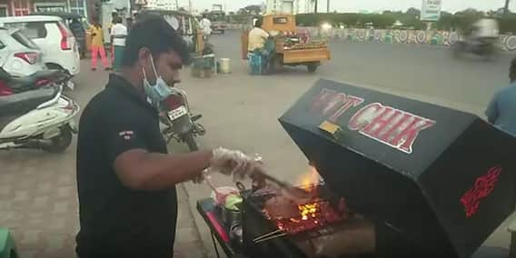 Nellore BBQ : స్కూటర్ లోనే అన్నీ తయార్.. వావ్ అంటున్న నెల్లూరు యువత