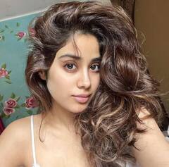 ਬਿਖਰੇ ਵਾਲ, ਮੂੰਹ 'ਚ ਥਰਮਾਮੀਟਰ ਤੇ NO Makeup ਨਾਲ ਜਾਨ੍ਹਵੀ ਕਪੂਰ ਨੇ ਪਾਈ Morning Selfie, ਇੰਝ ਬਿਤਾ ਰਹੀ ਦਿਨ