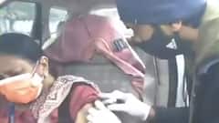 केंद्रीय स्वास्थ्य मंत्रालय ने राज्यों को लिखा पत्र, रात 10 बजे तक खोले जा सकते हैं वैक्सीनेशन सेंटर