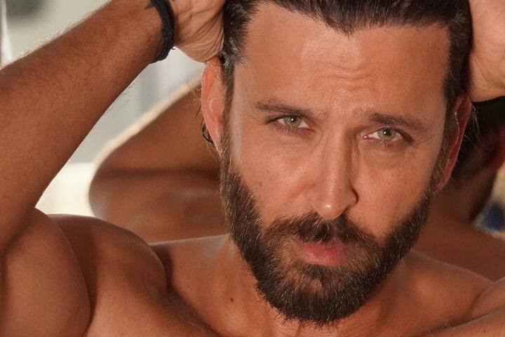 हृतिकनं शेअर केलेला कोणताही फोटो काही वेळातच तुफान व्हायरल होतो. (photo courtesy : @hrithikroshan/ig)