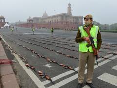 Delhi Corona: राजधानी में फूटा कोरोना बम, दिल्ली पुलिस के पीआरओ समेत 300 से ज्यादा पुलिसकर्मी कोविड-19 पॉजिटिव