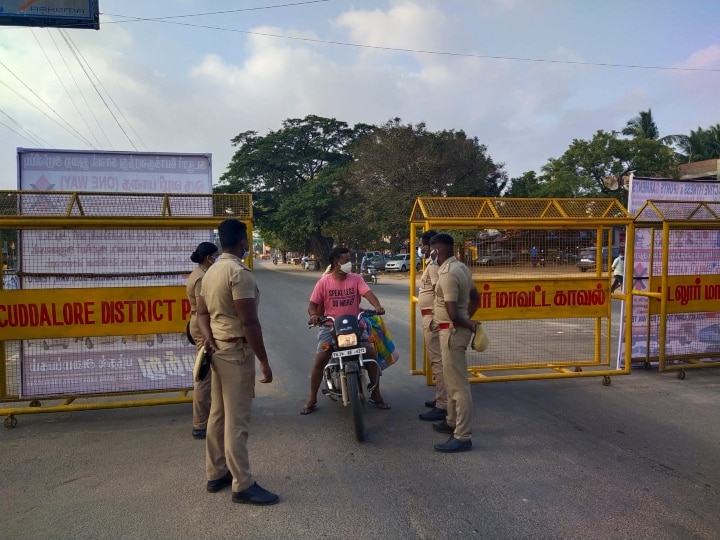 லாக் டவுன் கட்டுப்பாடுகளால் மூட் அவுட்- அயன்பட பாணியில் புதுச்சேரியில் இருந்து சாராயம் கடத்திய நபர் கைது