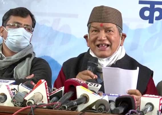 Uttarakhand में BJP-Congress में कांटे की टक्कर, क्या खेल बिगाड़ेगी AAP! | CVoter Survey