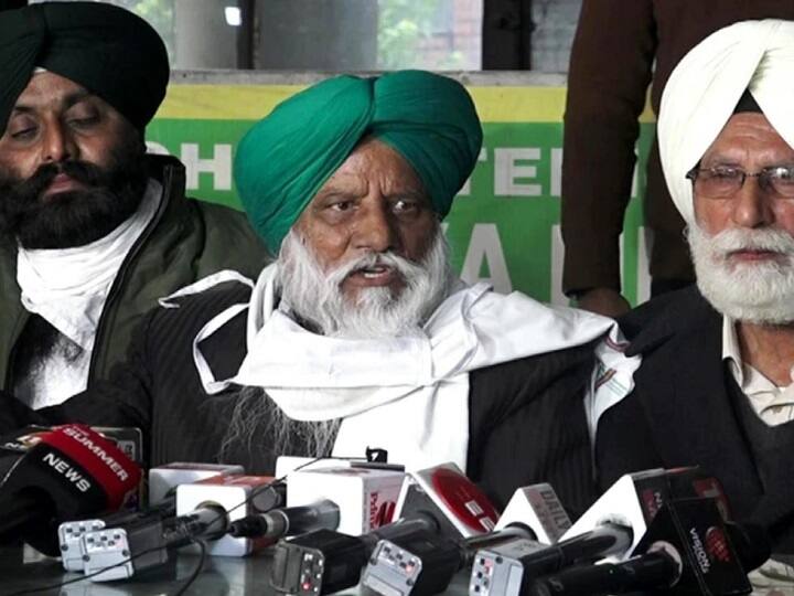 Sanyukt Samaj Morcha likely to joins hand with Gurnam Singh Charuni for Punjab Election Punjab Election 2022: संयुक्त समाज मोर्चा ने गुरनाम चढूनी की ओर बढ़ाया दोस्ता का हाथ, जल्द होगा गठबंधन का एलान